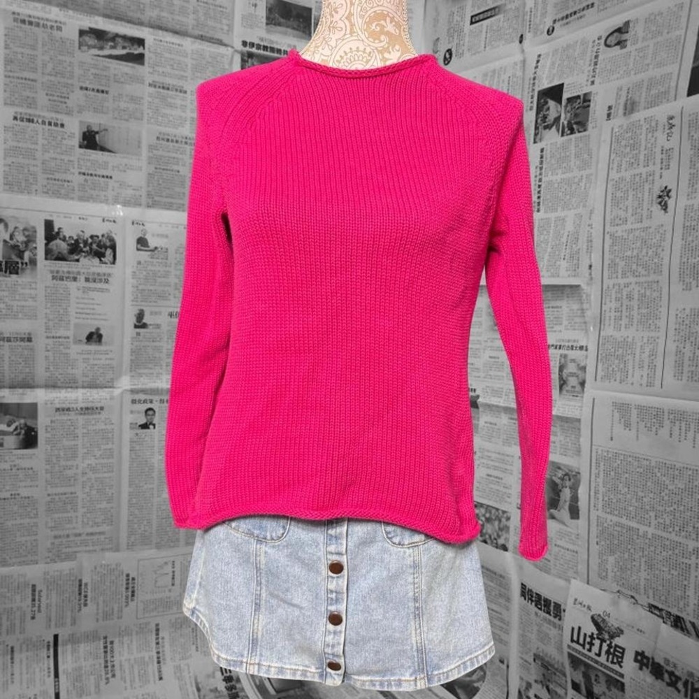 Pink Bold Cotton J Crew Sweater Preppy Cozy Chic Basic Timeless Staple Size S